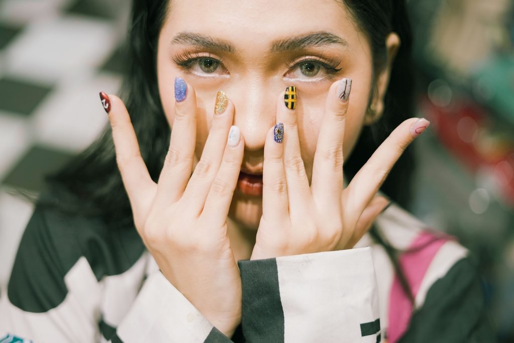 How to Remove Stick-On Nails Safely
